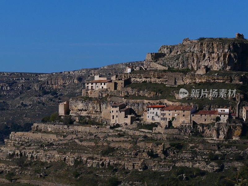 Ares del Maestrat，村庄和风景